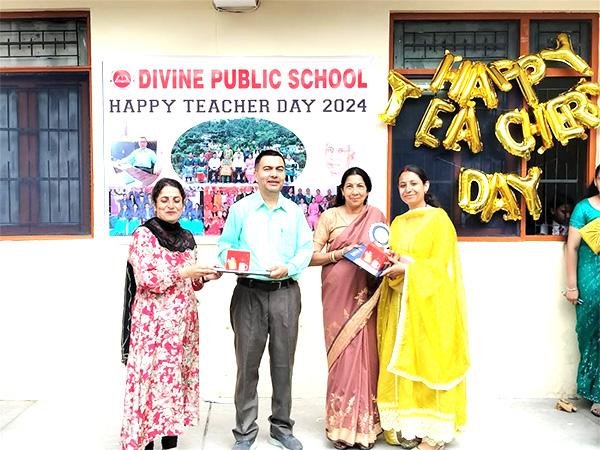 Teacher's Day Celebration Photo 4